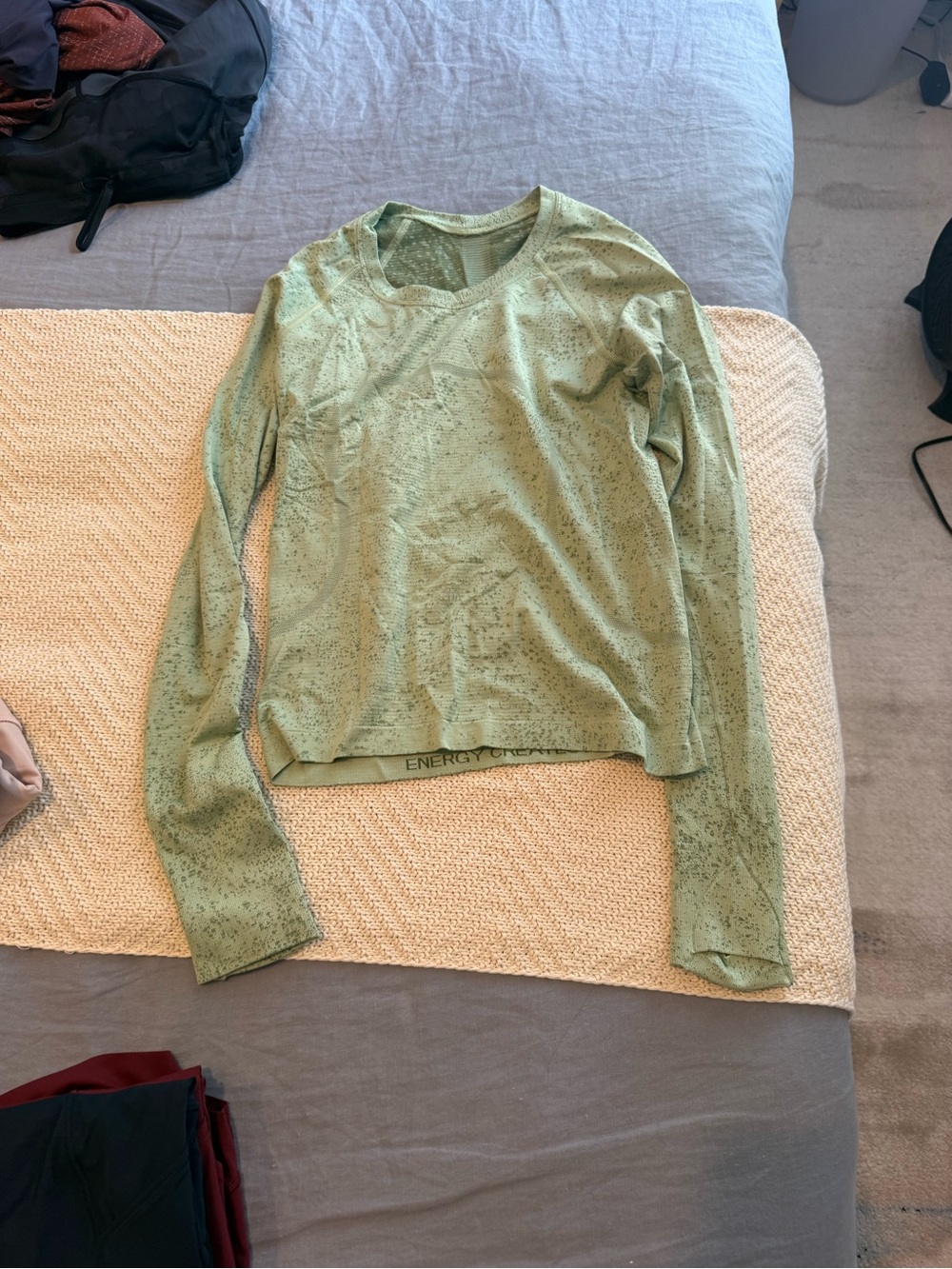 BUNDLE 2: Lululemon Waist Length Swiftly Tech Long Sleeve